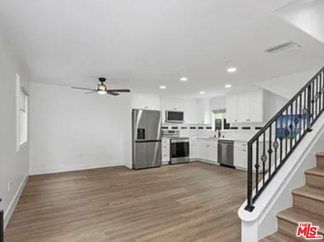 6132 Myrtle Avenue, Long Beach, CA 90805