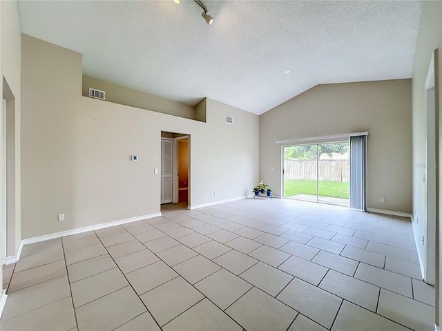 930 RIVECON AVENUE, Orlando, FL 32825