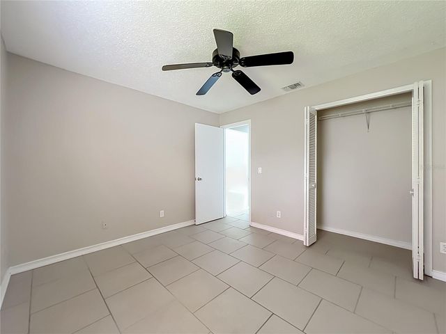930 RIVECON AVENUE, Orlando, FL 32825