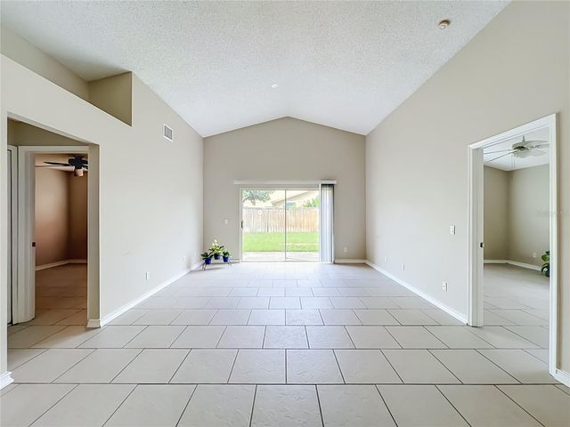 930 RIVECON AVENUE, Orlando, FL 32825
