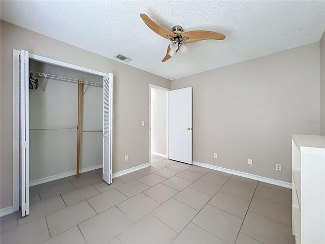 930 RIVECON AVENUE, Orlando, FL 32825
