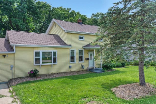 3288 PETERSON ROAD, Green Bay, WI 54311