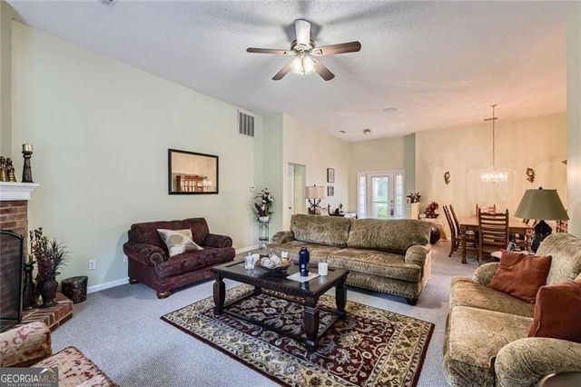 1736 Mossy Rock Cove, Lithonia, GA 30058