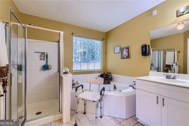 1736 Mossy Rock Cove, Lithonia, GA 30058