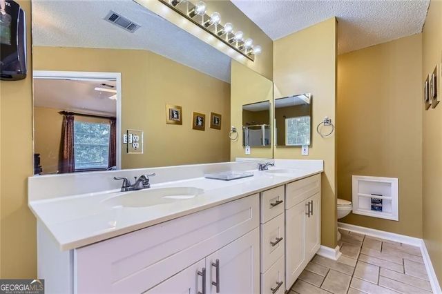 1736 Mossy Rock Cove, Lithonia, GA 30058