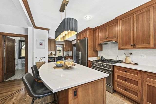 2350 Lefeber AVENUE, Wauwatosa, WI 53213