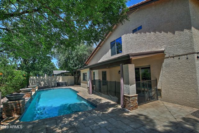 1335 E SUNBURST Lane, Tempe, AZ 85284