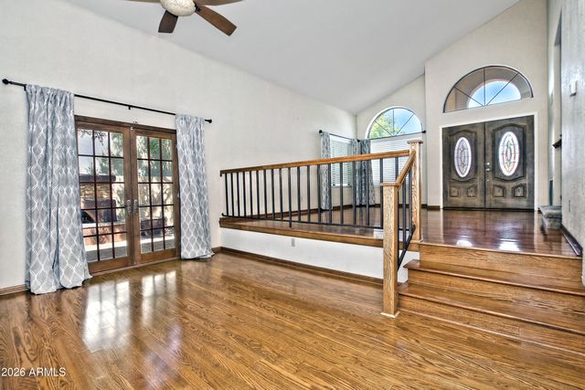 1335 E SUNBURST Lane, Tempe, AZ 85284