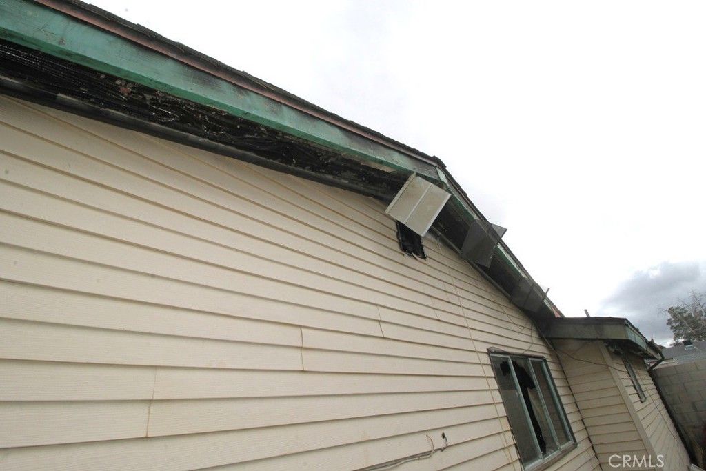 Image 6 of property listing at 1837 Sunset, Barstow, CA 92311