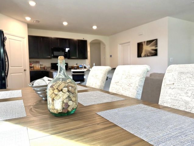 6930 SILVERADO RANCH BOULEVARD, Zephyrhills, FL 33541