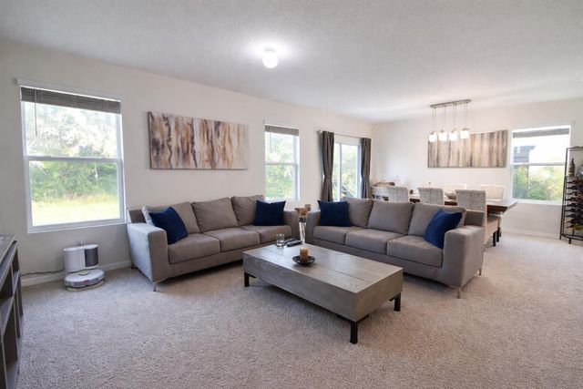 6930 SILVERADO RANCH BOULEVARD, Zephyrhills, FL 33541