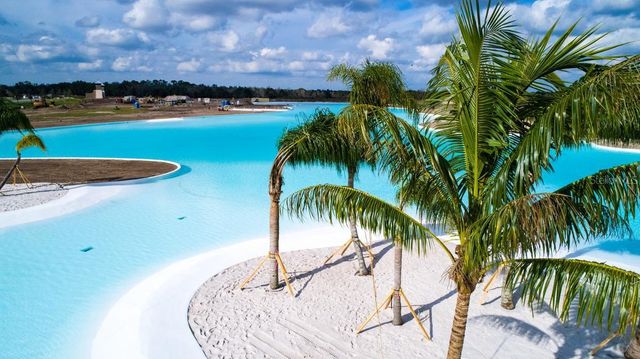 6930 SILVERADO RANCH BOULEVARD, Zephyrhills, FL 33541