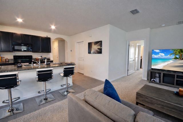 6930 SILVERADO RANCH BOULEVARD, Zephyrhills, FL 33541