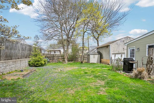 530 AVENUE E, Feasterville-trevose, PA 19053