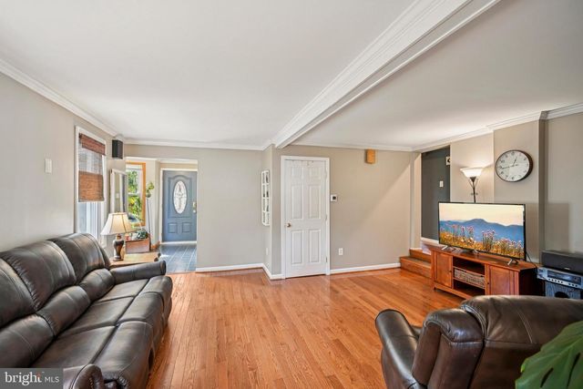 530 AVENUE E, Feasterville-trevose, PA 19053