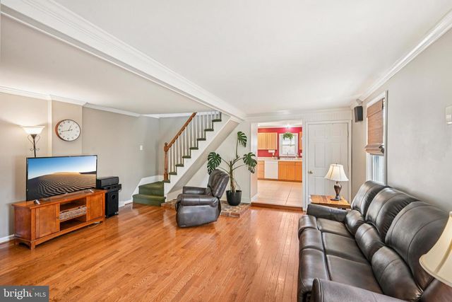 530 AVENUE E, Feasterville-trevose, PA 19053