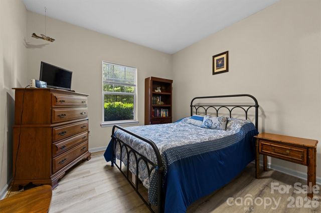 100 Vista Lake Drive 3, Candler, NC 28715