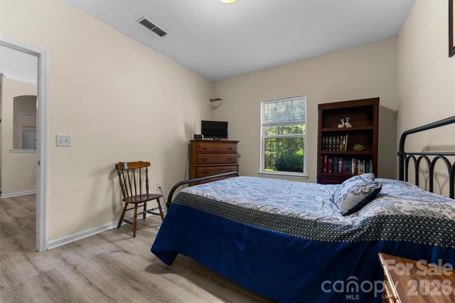 100 Vista Lake Drive 3, Candler, NC 28715