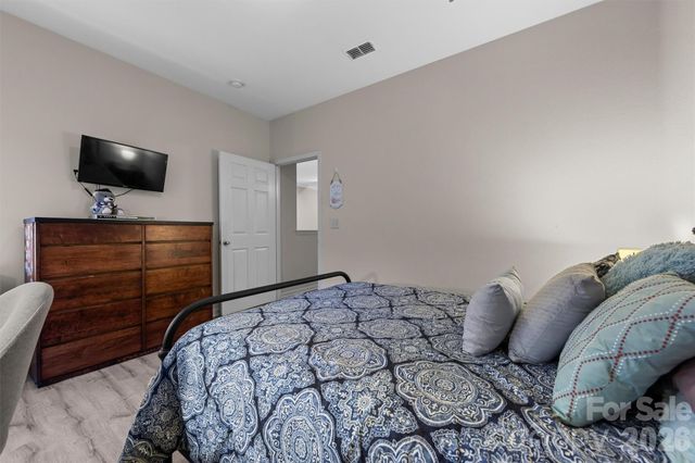 100 Vista Lake Drive 3, Candler, NC 28715