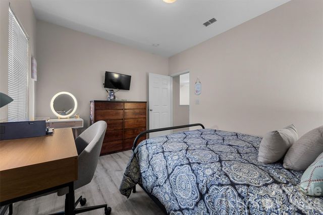 100 Vista Lake Drive 3, Candler, NC 28715