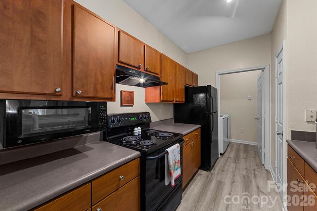 100 Vista Lake Drive 3, Candler, NC 28715