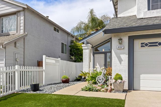 8337 Elegans Ct, Antelope, CA 95843