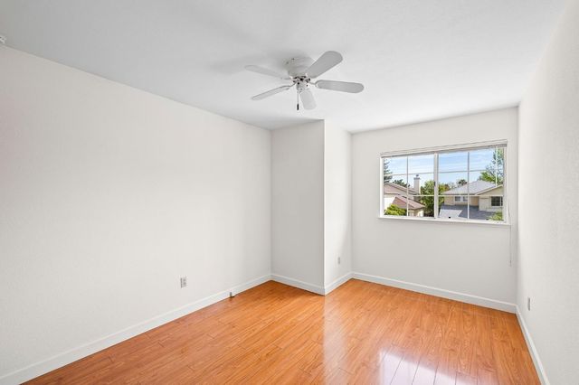 8337 Elegans Ct, Antelope, CA 95843