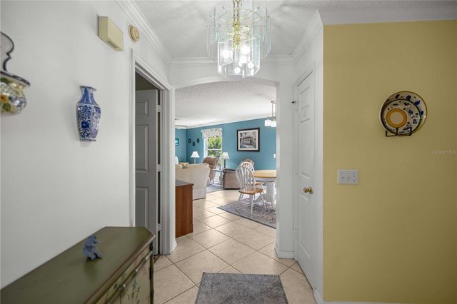 511 ALAMEDA AVENUE, Lady Lake, FL 32159