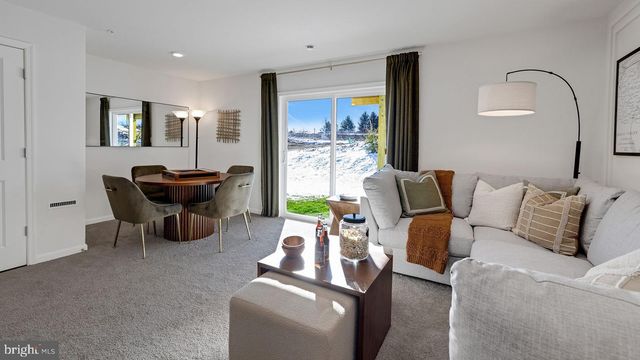 213 INDEPENDENCE COURT, Sellersville, PA 18960