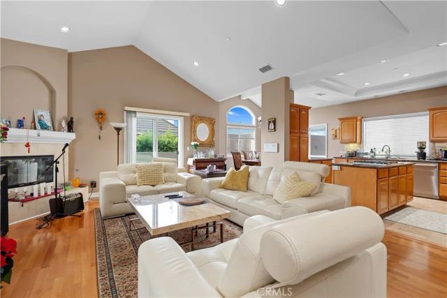 211 S Francisca B, Redondo Beach, CA 90277