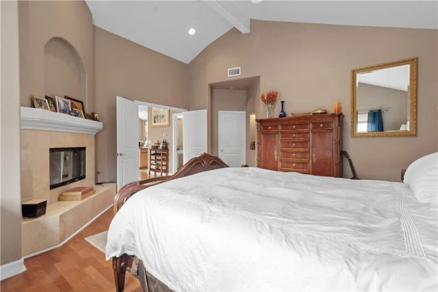 211 S Francisca B, Redondo Beach, CA 90277