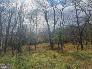 316 JADE CT, Hedgesville, WV 25427