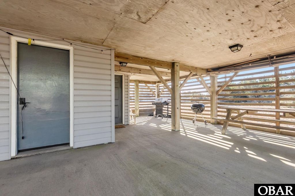Image 11 of property listing at 113 E West Hawks Nest Court, Nags Head, NC 27959