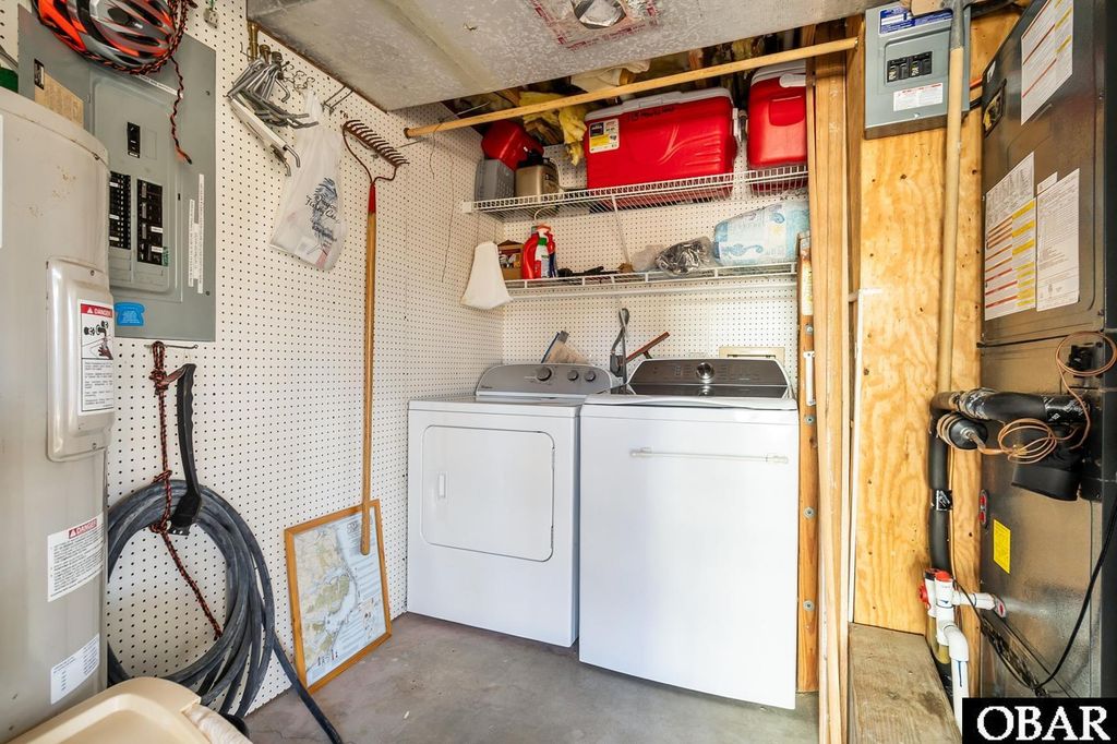 Image 12 of property listing at 113 E West Hawks Nest Court, Nags Head, NC 27959