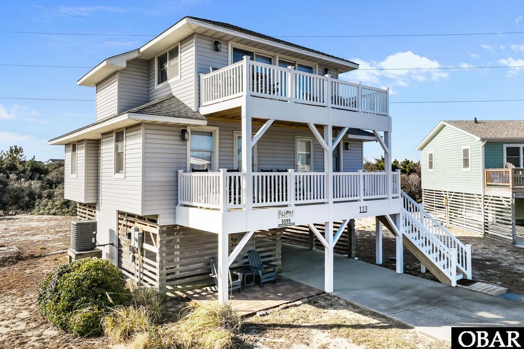 Image 3 of property listing at 113 E West Hawks Nest Court, Nags Head, NC 27959