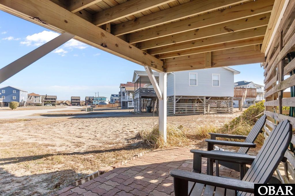 Image 9 of property listing at 113 E West Hawks Nest Court, Nags Head, NC 27959