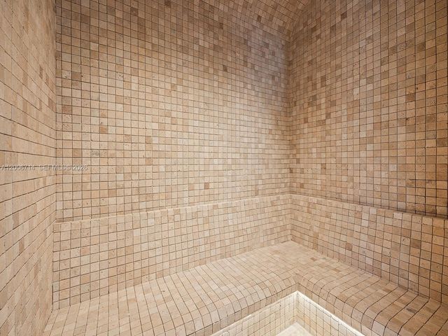 6690 SW 96th St, Pinecrest, FL 33156