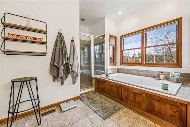 12556 Woodview Street, Plano, IL 60545