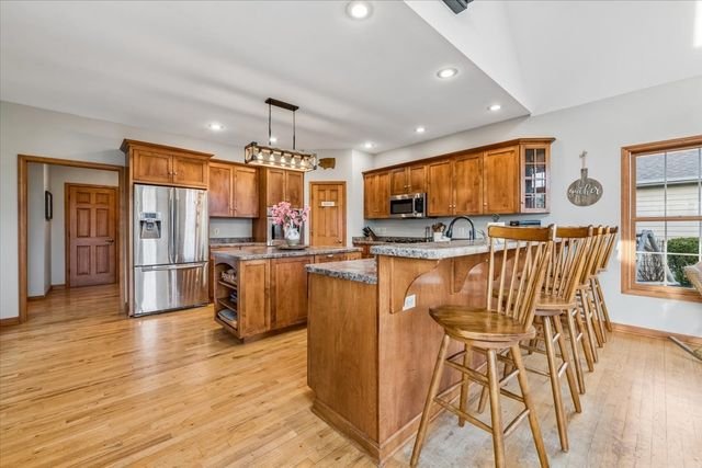 12556 Woodview Street, Plano, IL 60545