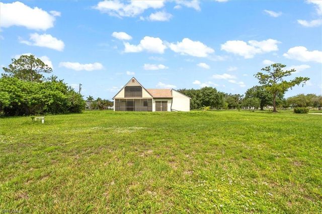 4981 Skates CIR, Fort Myers, FL 33905