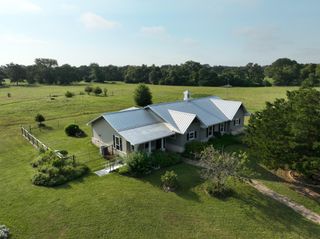 28322 Mellman Road, Hempstead, TX 77445