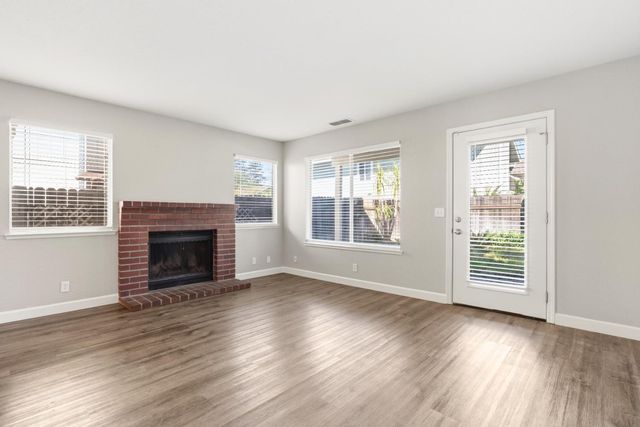 4125 Diane Dr, Antelope, CA 95843