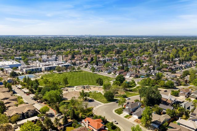 4125 Diane Dr, Antelope, CA 95843