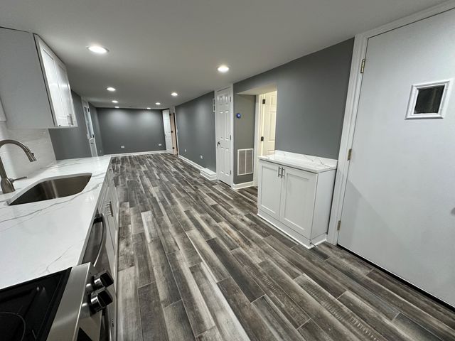 2233 N Lawler Avenue GDN, Chicago, IL 60639