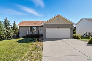 6535 ASTORIA CT, Summerset, SD 57769