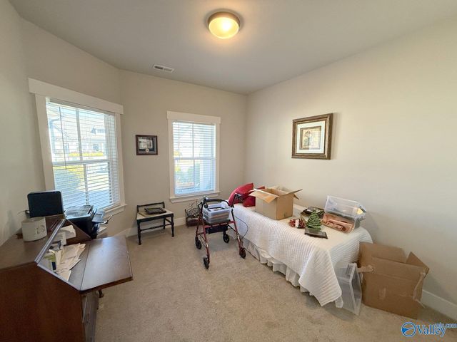 445 Legend Oak Way SW, Huntsville, AL 35824