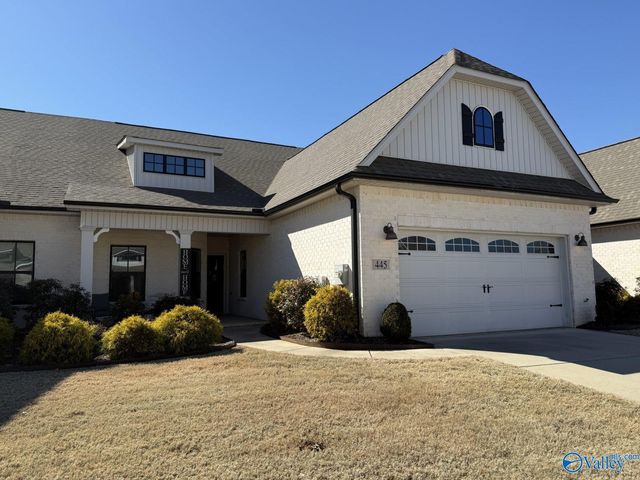 445 Legend Oak Way SW, Huntsville, AL 35824