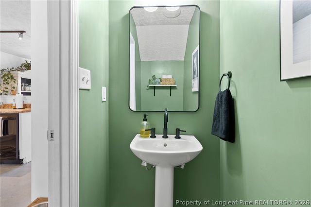 1920 Sir Michael Drive, Hope Mills, NC 28348