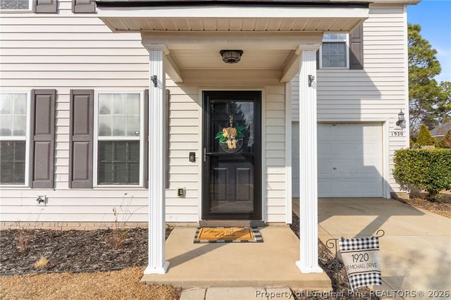 1920 Sir Michael Drive, Hope Mills, NC 28348