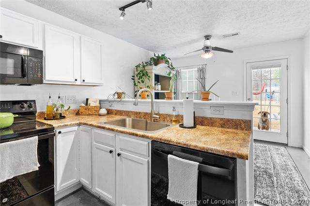 1920 Sir Michael Drive, Hope Mills, NC 28348